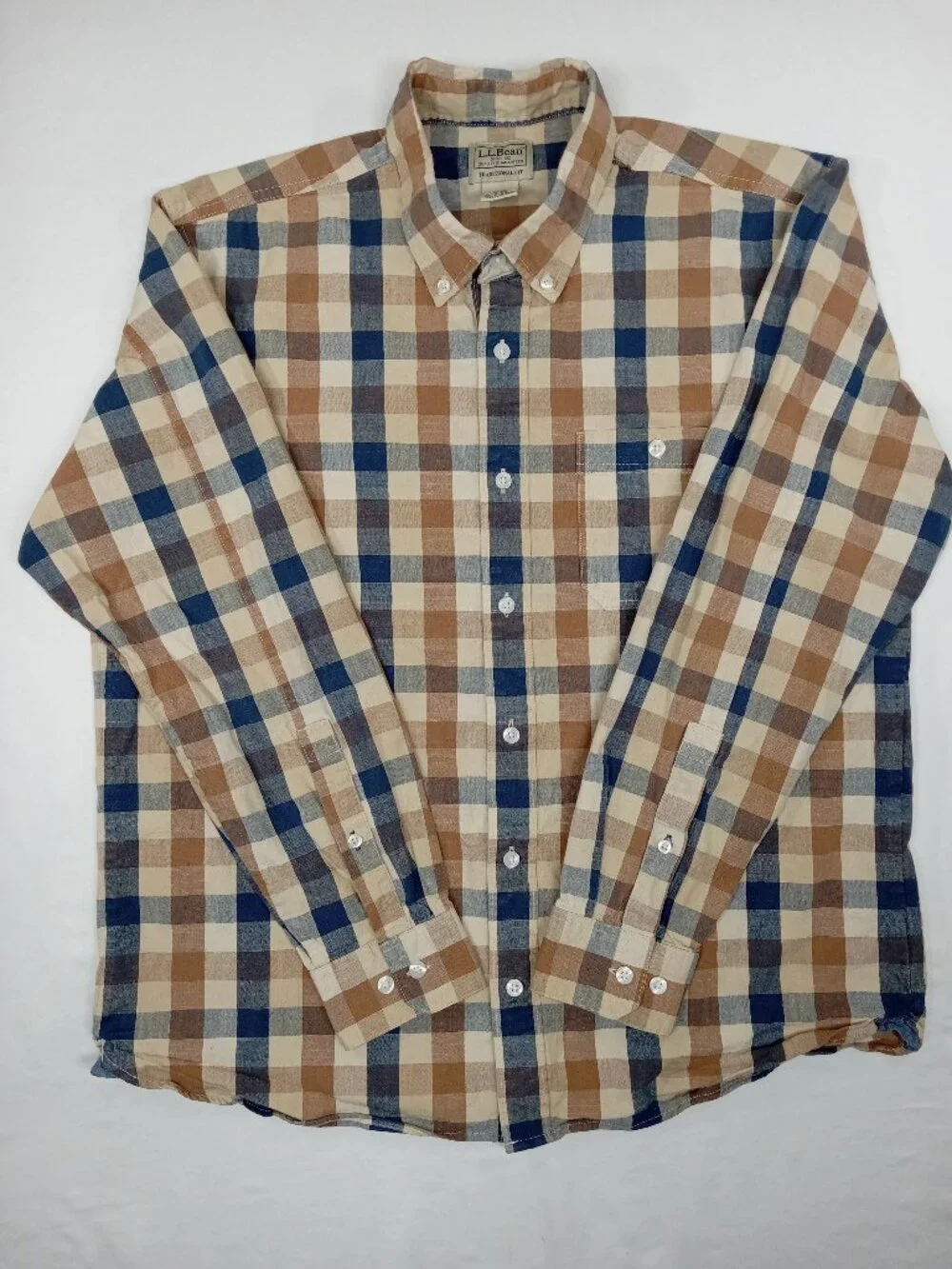LL Bean Mens Medium Regular Plaid Button Down Shirt Traditional Fit Brown Blue